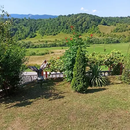 Appartement Retro Retreat Izacic Bihać