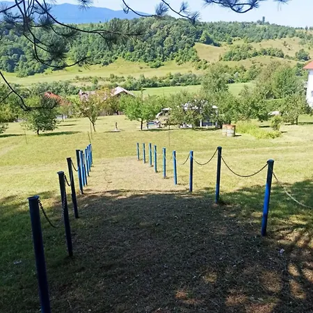 Retro Retreat Izacic * Bihać