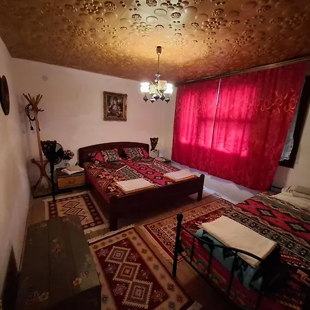 Retro Retreat Izacic דירה Bihać