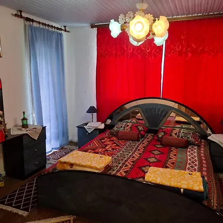 דירה Retro Retreat Izacic *